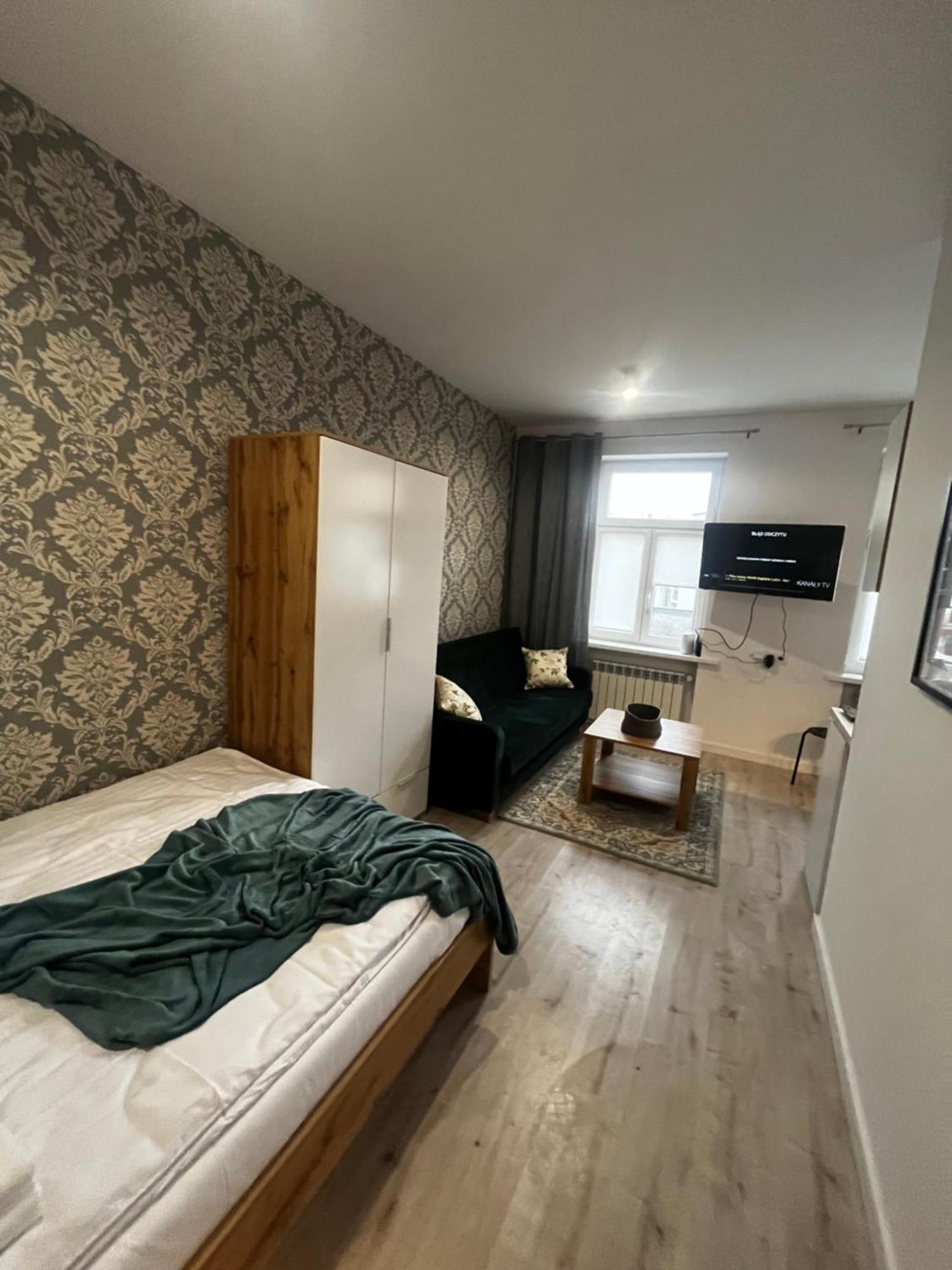 Apartamenty Dbrw Jezyce พอซนาน ภายนอก รูปภาพ