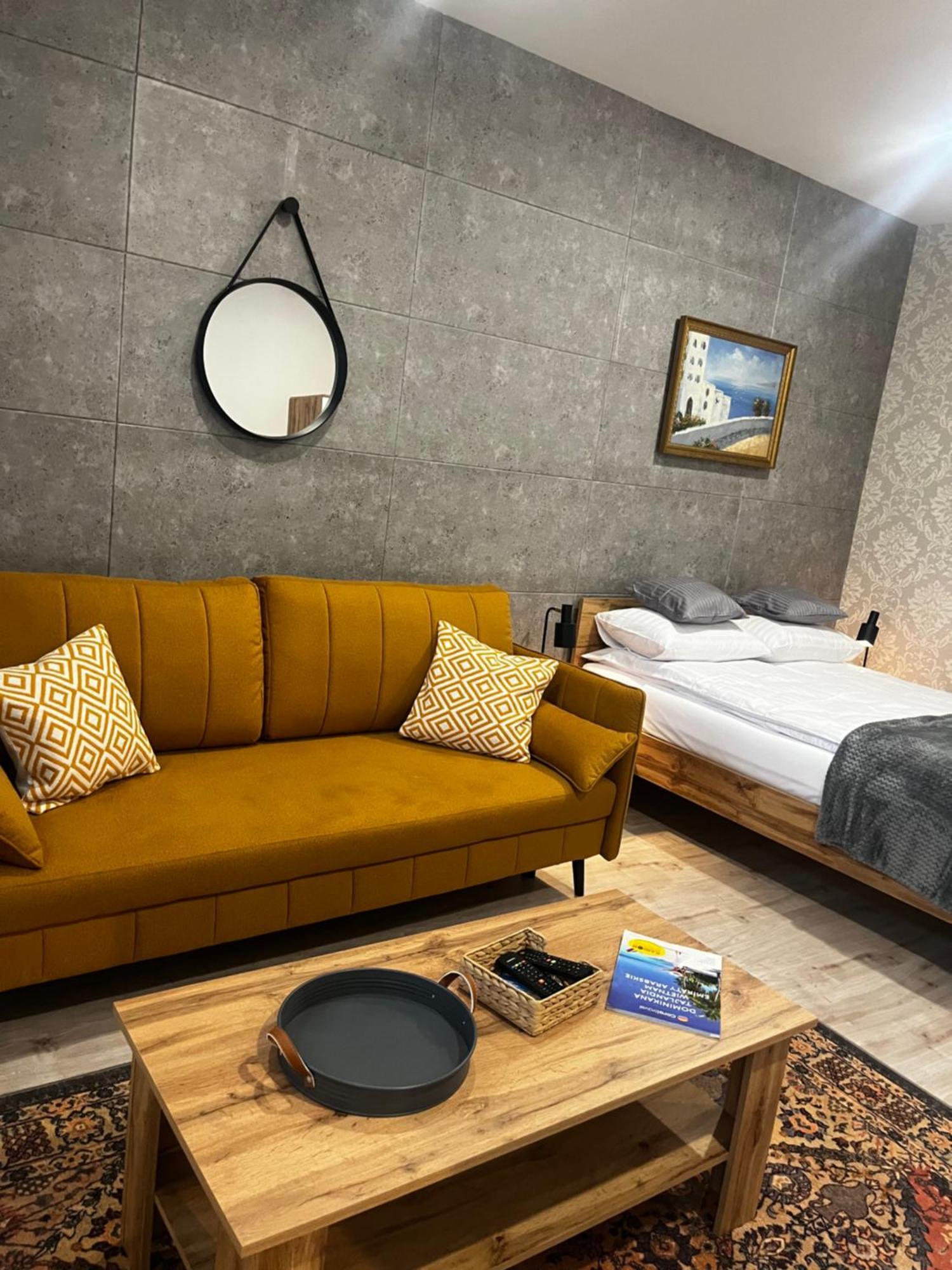 Apartamenty Dbrw Jezyce พอซนาน ภายนอก รูปภาพ